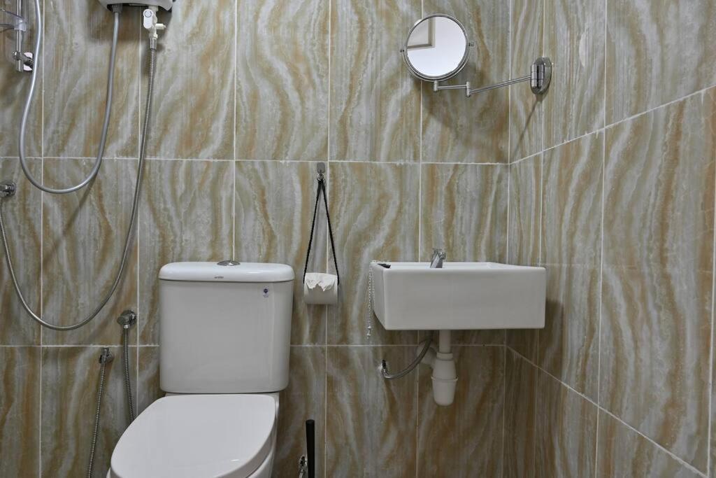 Full Moon Apartment Kuah Luaran gambar