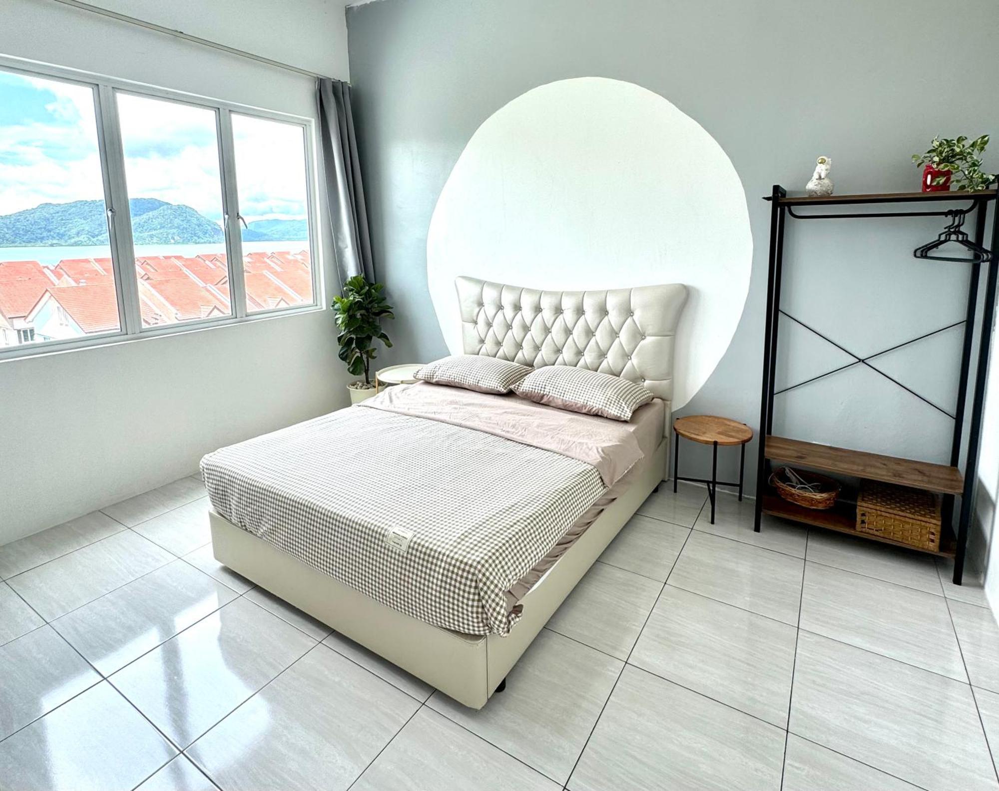 Full Moon Apartment Kuah Luaran gambar