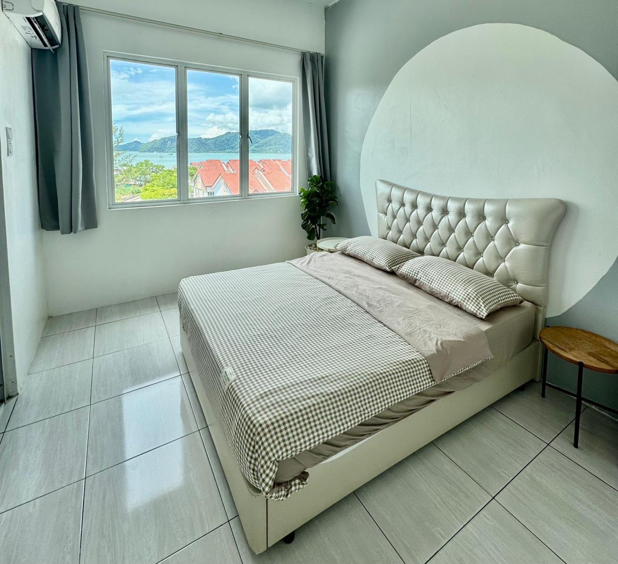 Full Moon Apartment Kuah Luaran gambar